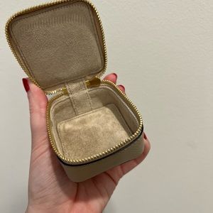 Small Square Trinket Case in Panama, great condition